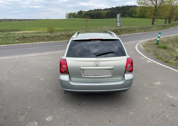 Toyota Avensis cena 19900 przebieg: 208000, rok produkcji 2008 z Nidzica małe 352